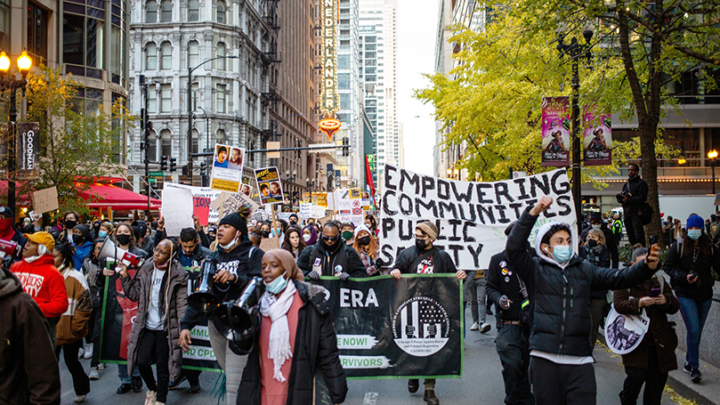 Chicagoans vote for police control councils